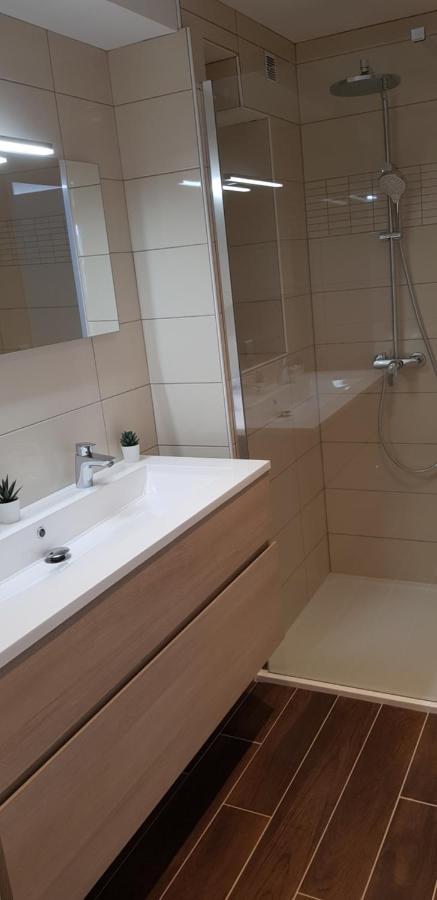 La Galiote Appartement Cogolin Buitenkant foto